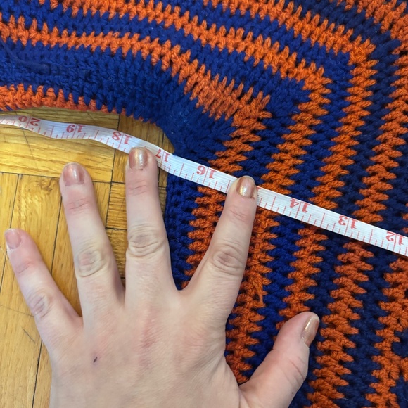 vintage 70s knit sweater *accepting offers - Picture 2 of 6